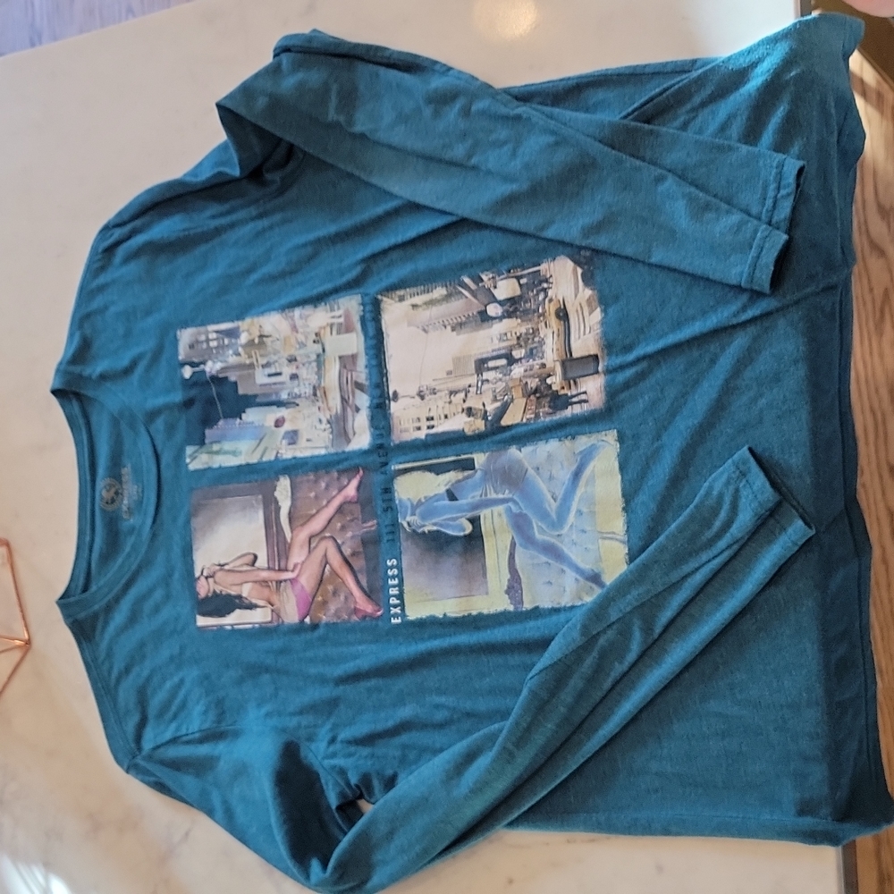 Men's Express Teal Long-Sleeve Graphic Tee